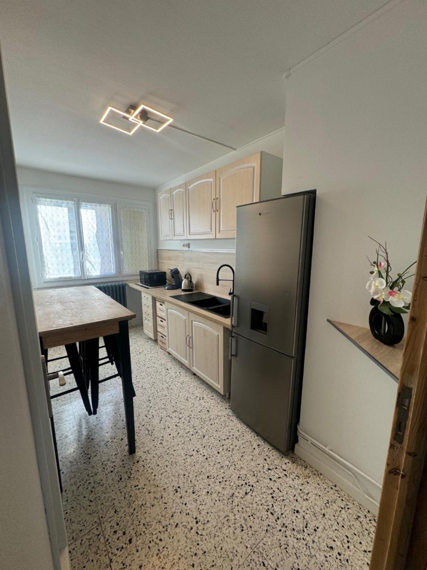Appartement Proche De La Gare Alès